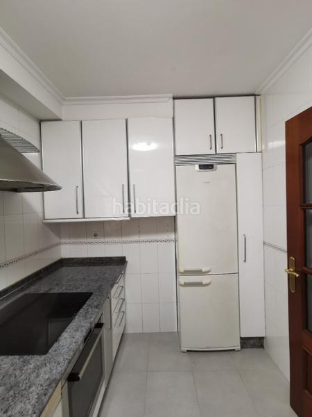 Foto ea3b1f09-ca22-46bd-a85a-d163e5c42140. Alquiler dúplex en Coia Vigo
