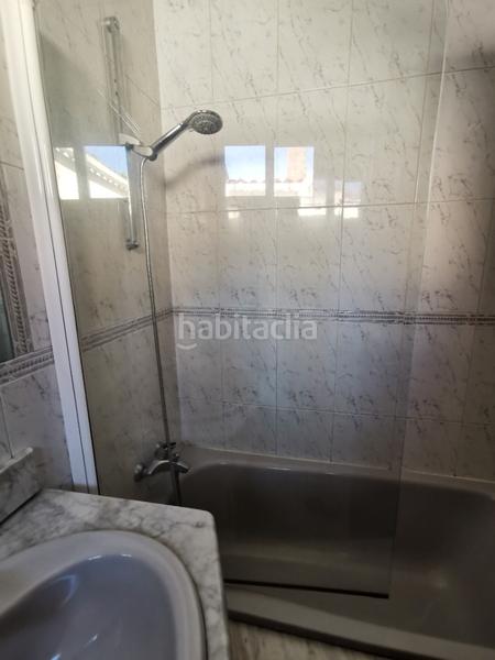 Foto f6c1ef8a-febd-432d-be51-118ab1804c48. Alquiler dúplex en Coia Vigo