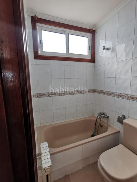 Foto 24665c38-5fc9-45bc-95a4-226e8a0ff279. Location duplex avec cheminée chauffage parking dans Vigo