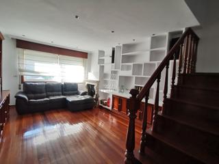 Rent Duplex  Rúa camilo veiga