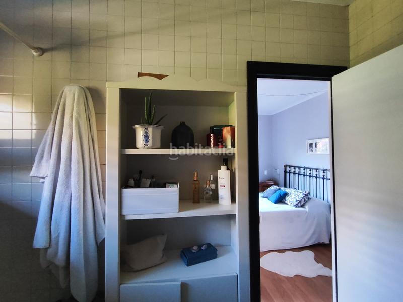 Foto bc2bb18d-9e5a-45be-bf69-e52c1f7c9d18. Chalet with fireplace heating parking in Coruxo - Oia - Saiáns Vigo