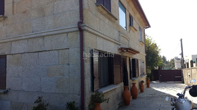 Foto 248d1859-0495-49b8-a25a-91e1a3732baa. Xalet amb xemeneia calefacció aparcament a Coruxo - Oia - Saiáns Vigo