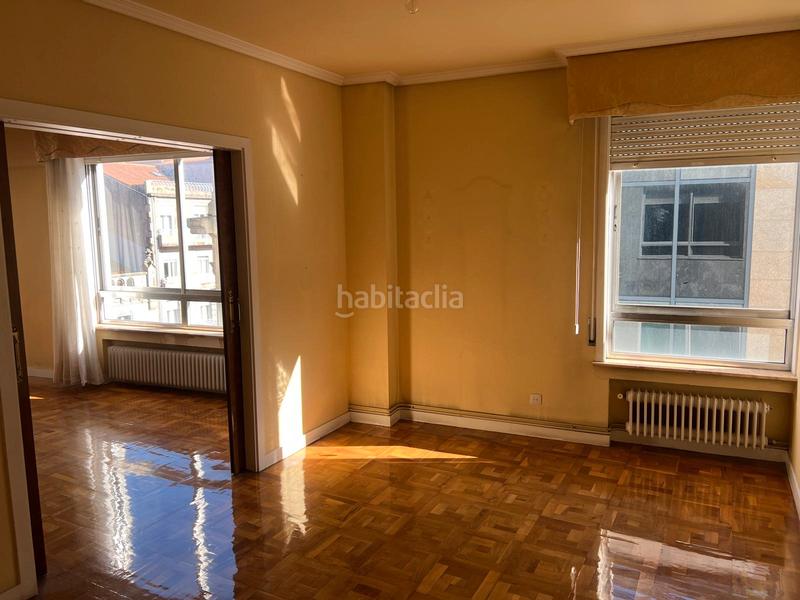Foto 23b2e417-bd10-4ce5-b445-3b5f5490b1a8. Etagenwohnung mit heizung in Centro - Areal Vigo