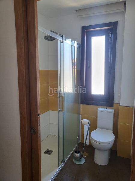 Foto e3315bd1-eb81-4c0a-af6d-8ea8e5168b79. Chalet en Valadares - Beade Vigo