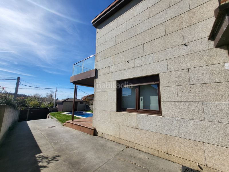 Foto e9829959-6b6b-4d23-98b2-a3078892f41d. Chalet en Valadares - Beade Vigo