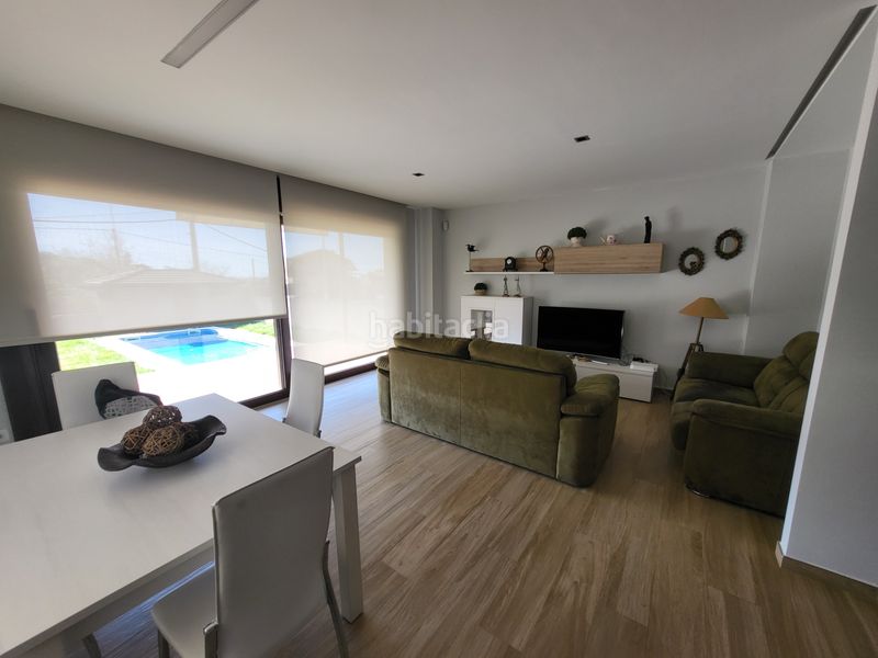 Foto f05f8324-8791-434c-9b5e-46adc892e08c. Chalet en Valadares - Beade Vigo