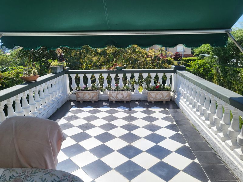 Foto 7e7dcf9d-8164-4037-afb6-1177d3006e17. Casa en Alcabre Vigo