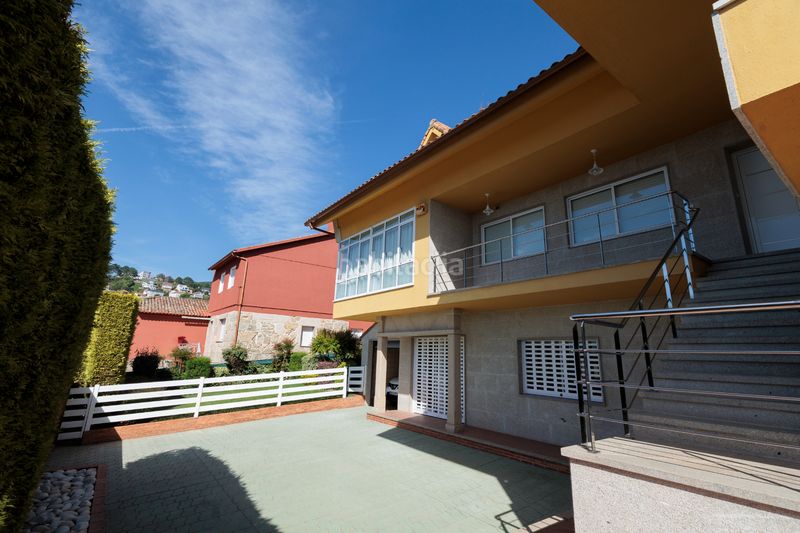Foto d8d26ead-b9e9-4708-93f2-57e9a70c44b0. Chalet en Coruxo - Oia - Saiáns Vigo