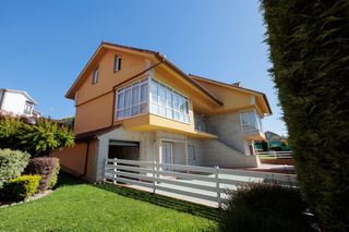 Xalet  Estrada camposancos