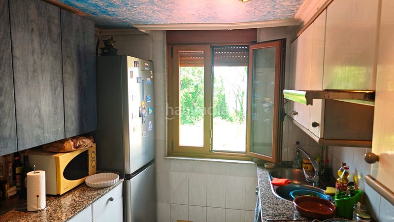 Foto 095abd7b-e16d-4b16-b496-9a269069b541. Casa amb calefacció aparcament a Redondela