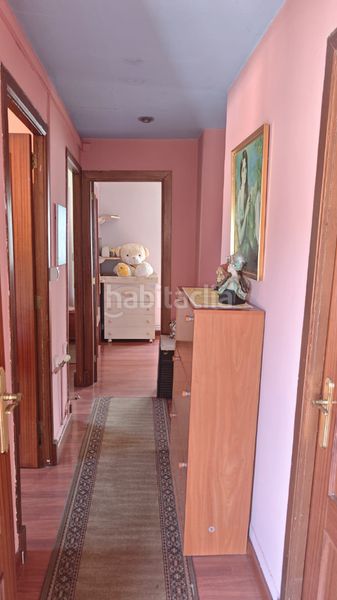 Foto 5ae5a51b-149b-429e-b252-da651f9a9956. Casa amb calefacció aparcament a Redondela