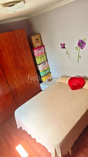Foto b83e4b3a-7196-429a-a183-6420dd7a2156. Casa amb calefacció aparcament a Redondela