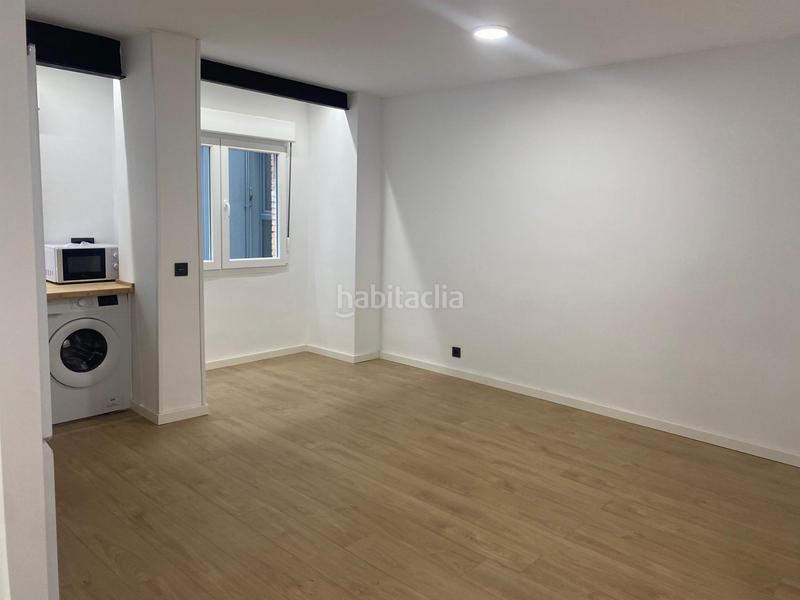 Foto f75b031a-309a-4b9b-8b5e-63369dd30555. Piso en begoña 8 piso en Centro Gijón