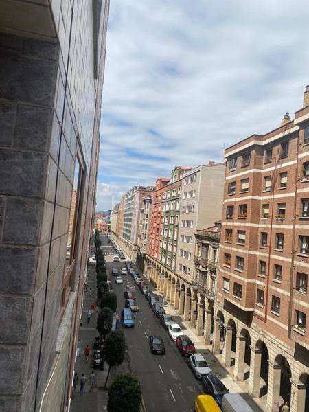 Foto da462567-77ea-40ea-9984-a8f6e445427c. Piso en joaquin alonso bonet 2 piso en Centro Gijón