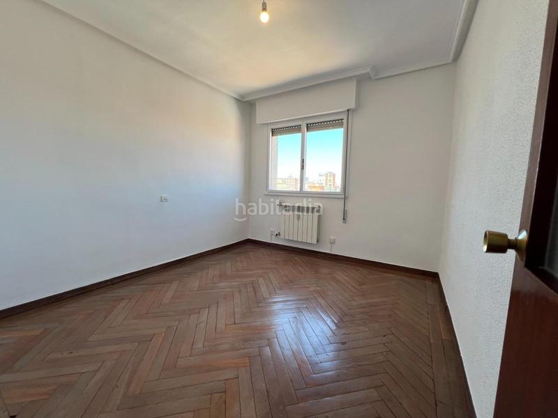 Foto c5049459-1ab2-4599-b72c-3b3107b13dcb. Appartamento con riscaldamento in Centro Gijón