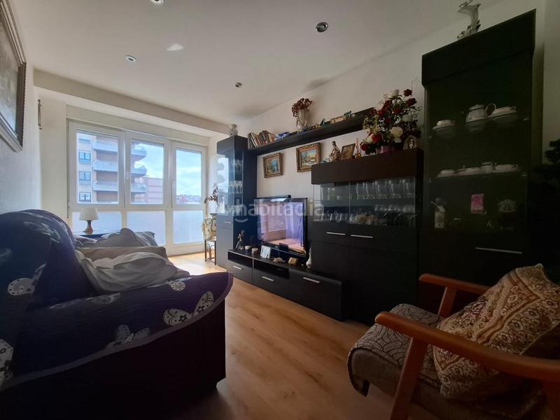 Foto b73a4f33-425f-41f1-8090-b503414caf75. Etagenwohnung mit heizung in La Arena Gijón