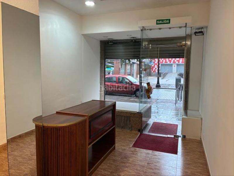 Foto 0973127d-3b0b-4873-a6de-6d904e0f7eda. Rent business premise in aguado 36 in La Arena Gijón