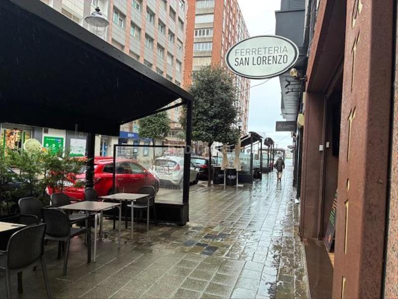 Foto 446acd75-7439-4648-99f8-0cb5d3f7c167. Rent business premise in aguado 36 in La Arena Gijón