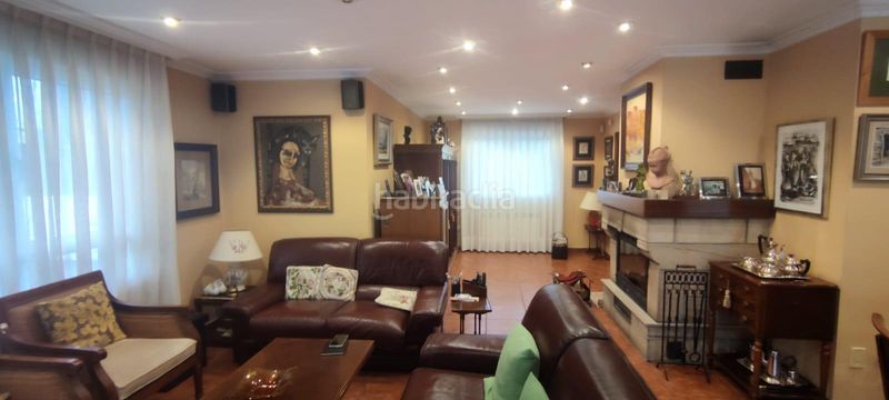 Foto 671dd5fb-c1ac-4823-9bce-0b86625dd1b1. Chalet in de los jazmines 368 in Somió Gijón