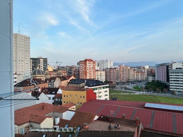 Foto e649a289-a99f-415c-88f9-f9e947fa5dbf. Pis a Centro Gijón