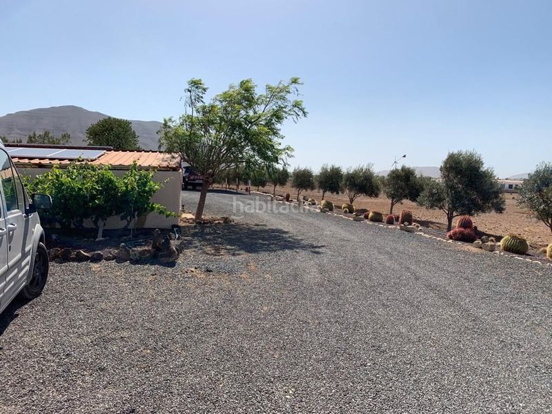 Foto 3d3ee78b-5c5d-4fb7-8020-b02c89eb520a. Casa amb aparcament a Tefía - Tetir Puerto del Rosario