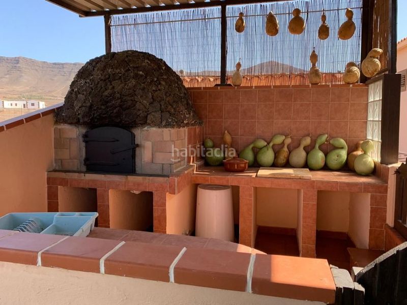 Foto 4077e188-e4ed-4333-89a6-83a1e39d0bf5. Casa amb aparcament a Tefía - Tetir Puerto del Rosario
