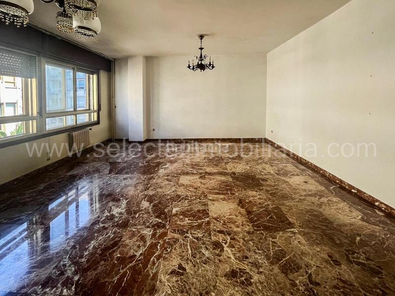 Foto 15c56106-7f50-47d1-a877-d9c9a3b90b2c. Appartamento con riscaldamento parcheggio in Zona de Plaza de Barcelos Pontevedra