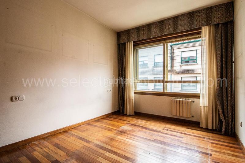Foto 37b84cb0-e0de-4785-8a36-1e23147d24e2. Appartamento con riscaldamento parcheggio in Zona de Plaza de Barcelos Pontevedra