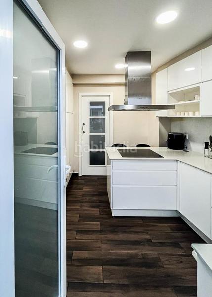 Foto 756d5ca1-50b1-4355-be73-fa13bf166244. Location appartement avec chauffage parking dans Centro - Echegaray Pontevedra