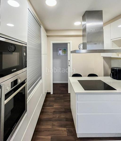 Foto 3a0c2b48-0089-4162-8400-4e56cc452dce. Alquiler piso en Centro - Echegaray Pontevedra