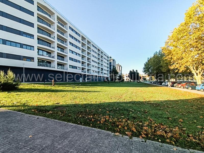 Foto 88513ae7-2d16-471f-83a8-8c3e4c139615. Pis amb calefacció aparcament a Zona de Plaza de Barcelos Pontevedra