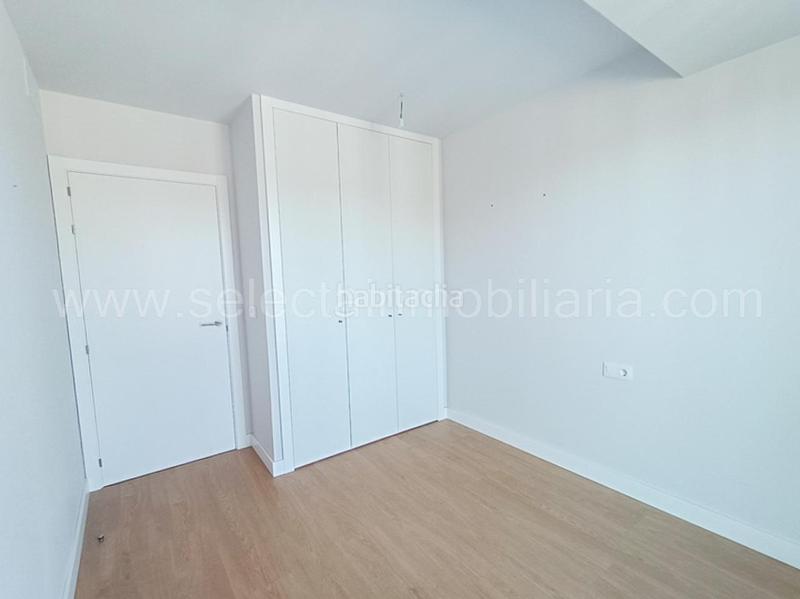 Foto dfd68897-26b5-413b-8ce2-a7b3a10ff462. Pis amb calefacció aparcament a Zona de Plaza de Barcelos Pontevedra