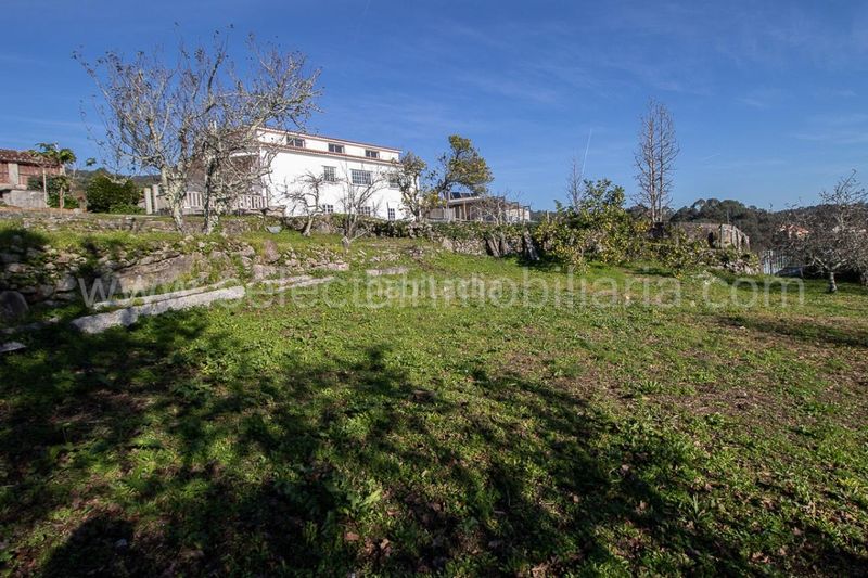 Foto 9c808cae-cbd5-4054-8141-b239e5c0d2a0. Casa amb calefacció aparcament a Combarro Poio