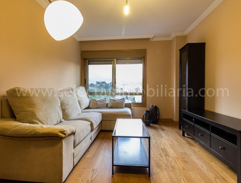 Foto c6ed56d4-d33e-432a-83fa-41fa8fed3f63. Pis amb calefacció aparcament a Zona Fernández Labreda Pontevedra