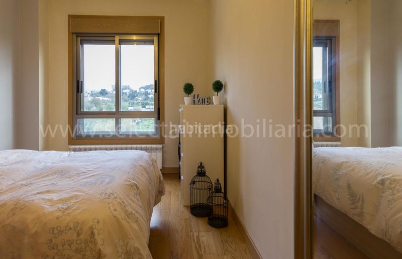 Foto fa1ae5fc-60d6-438f-a79d-735af0bfbc90. Pis amb calefacció aparcament a Zona Fernández Labreda Pontevedra
