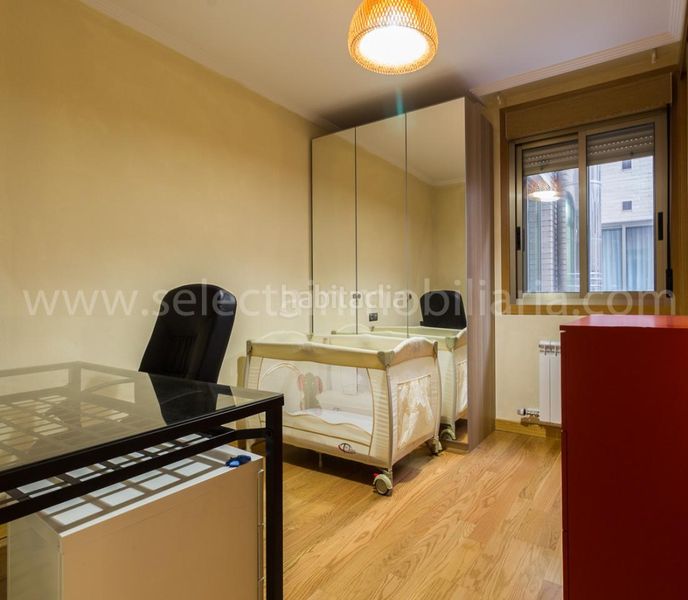 Foto fdcee2f2-6985-4089-96d0-eb8ba279e4e5. Pis amb calefacció aparcament a Zona Fernández Labreda Pontevedra