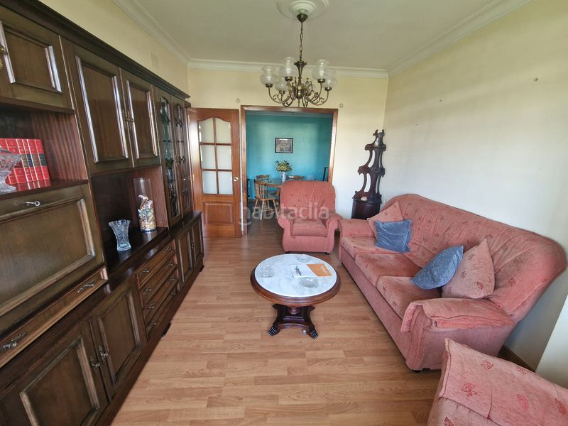 Foto a3b220ab-9fd5-4b6d-a45e-00853009ce0a. Pis a Porta Nova Ferrol