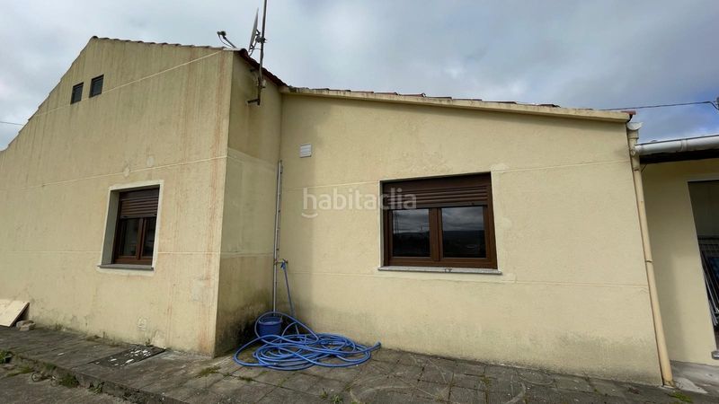 Foto bbdc4747-afcf-4d3e-b39a-aba1b2413c89. Casa amb aparcament a A Malata - Catabois - Ciudad Jardín Ferrol