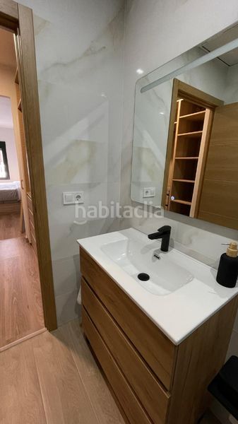 Foto f801475c-c7f0-4fa7-ac41-cff8a54d9355. Casa amb aparcament a A Malata - Catabois - Ciudad Jardín Ferrol