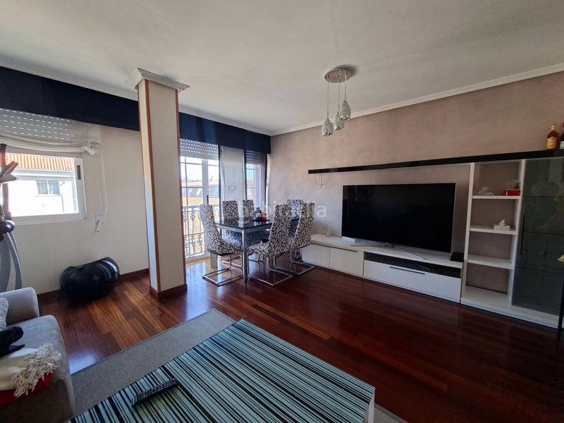 Foto 2d815574-6761-426a-bd1b-de144cf436dd. Lloguer dúplex amb calefacció a Piñeiros - Freixeiro Narón