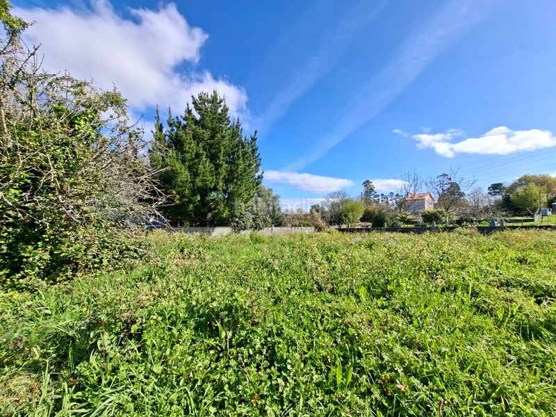 Foto c2137c71-eaa6-42f2-a128-fbabe2366a92. Terreno residencial parcela edificable de 1.162 m² en la faisca con gran potencial en Narón