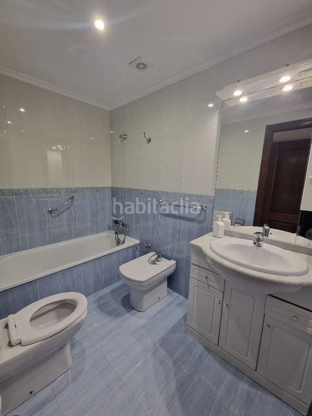 Foto d44a91e3-fca8-4323-a0f3-6d69e4889067. Pis amb calefacció aparcament a Piñeiros - Freixeiro Narón