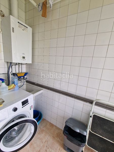 Foto 39673df9-2aa3-4985-aec3-de237d927883. Pis amb calefacció aparcament a Caranza Ferrol