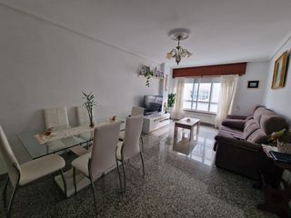 Appartement à Alto del Castaño. Piso en el alto con ascensor cota 0