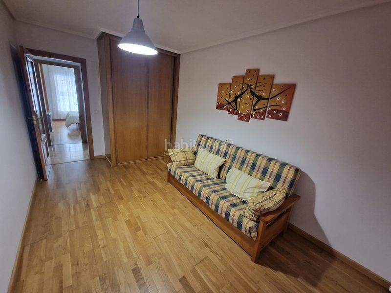 Foto de003dd6-e637-40fd-9796-01791fbea4cd. Alquiler piso en Piñeiros - Freixeiro Narón