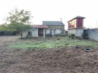 Maison à San Mateo - Castro - O Val. Casa de planta baja para reformar en castro - narón