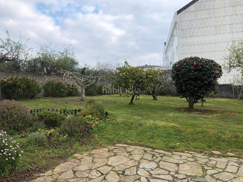 Foto fcafbe25-878b-4395-85a7-7d9a8c72f137. Casa  en santa marina con finca en A Malata - Catabois - Ciudad Jardín Ferrol