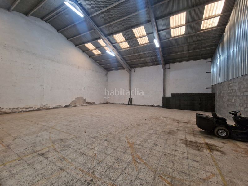 Foto b2f491c6-75c3-4e68-bca4-22412510d407. Nave industrial en O Feal - Xubia Narón