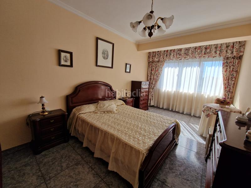 Foto 087c7ea5-3051-49e8-a592-a82949c93959. Piso  en naron con amplia terraza cubierta en Narón