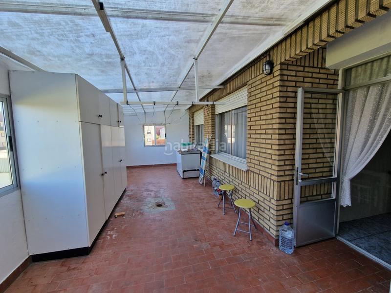 Foto 1f6c6080-cd3b-4956-9a95-2eab9204e704. Piso  en naron con amplia terraza cubierta en Narón